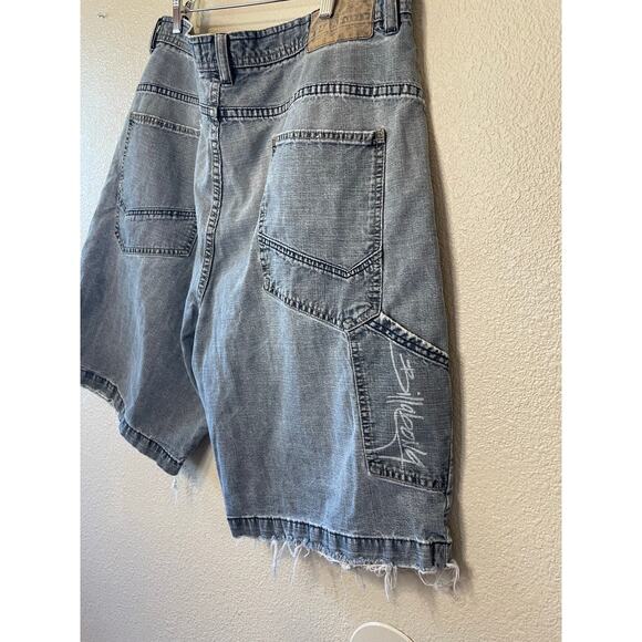 VTG Billabong Y2K Men’s Gray Distressed Cotton Bermuda Skater Shorts Size 38 - Picture 6 of 16